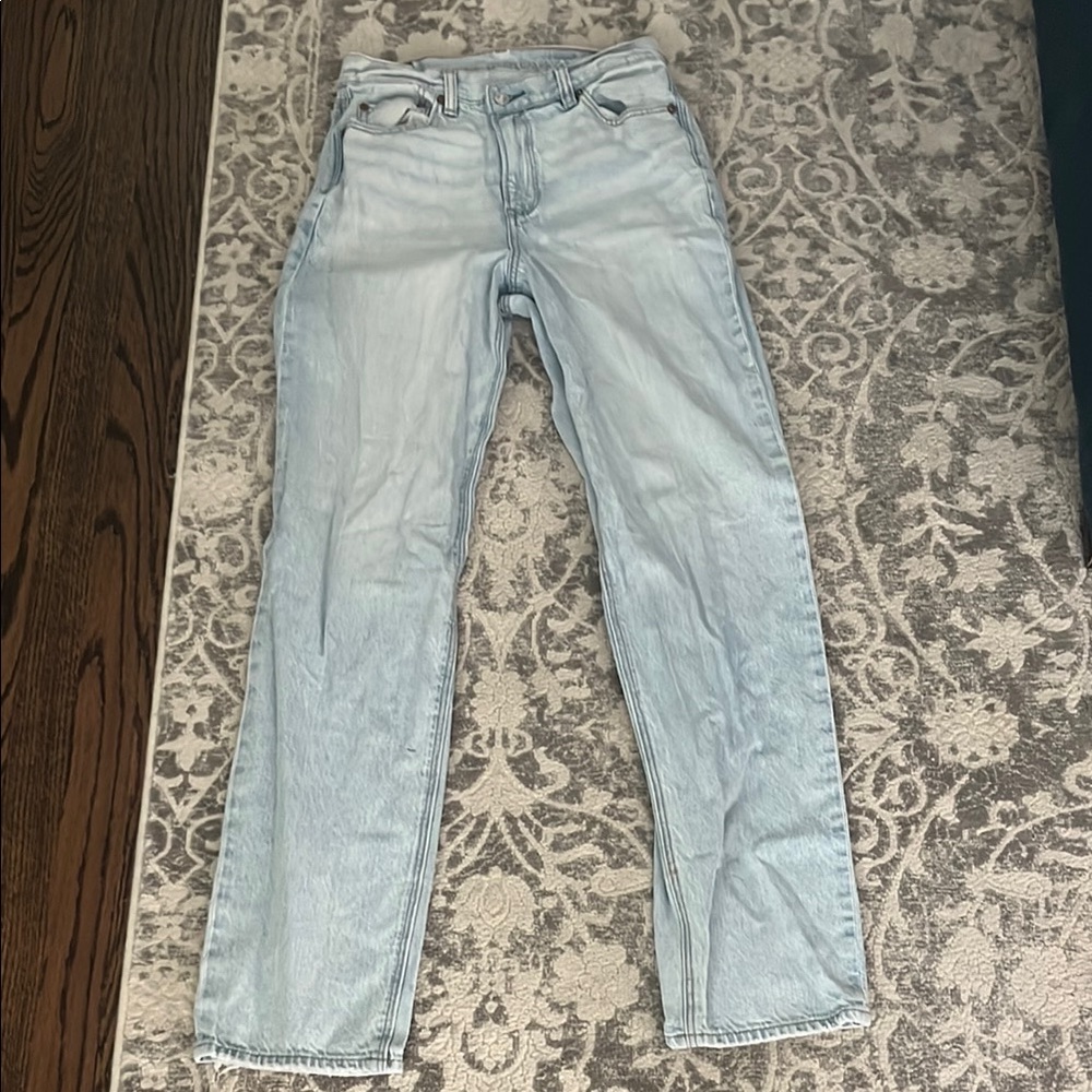 American Eagle Outfitters Light Blue Straight Leg Jeans